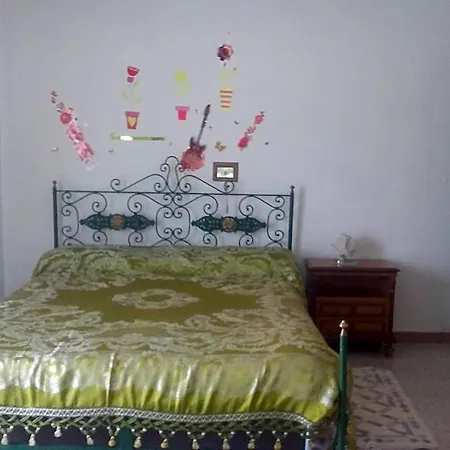 Bed & Breakfast La Grotta Di Nonno Vittorio 3*